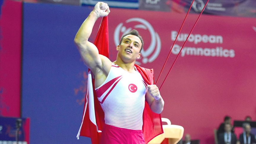 Milli cimnastikçi Adem Asil, halka aletinde de Avrupa şampiyonu oldu