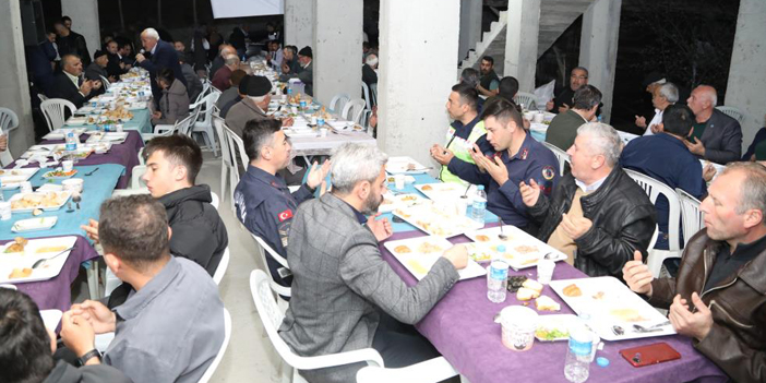 Göçebe Mahallesi iftarda buluştu