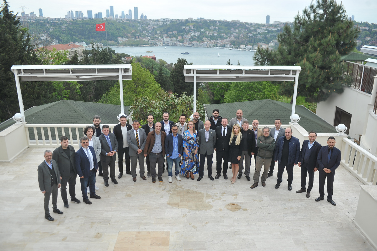 Fethi Pekin: 'Gelecek sezon formalarımız 5 yıldızlı olacak'